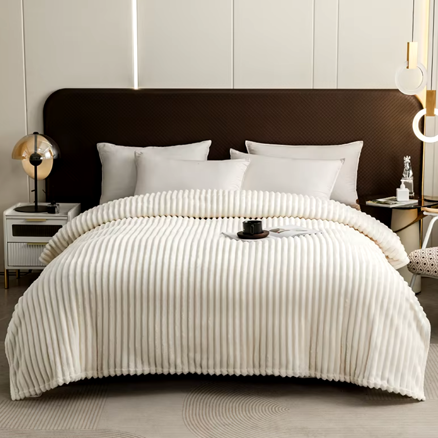LuxePlush Decke