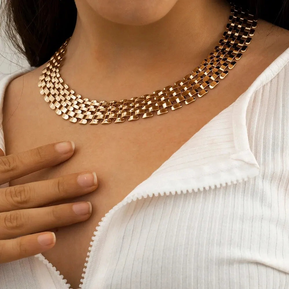 Kubanischer Ziegelsteinschmuck 